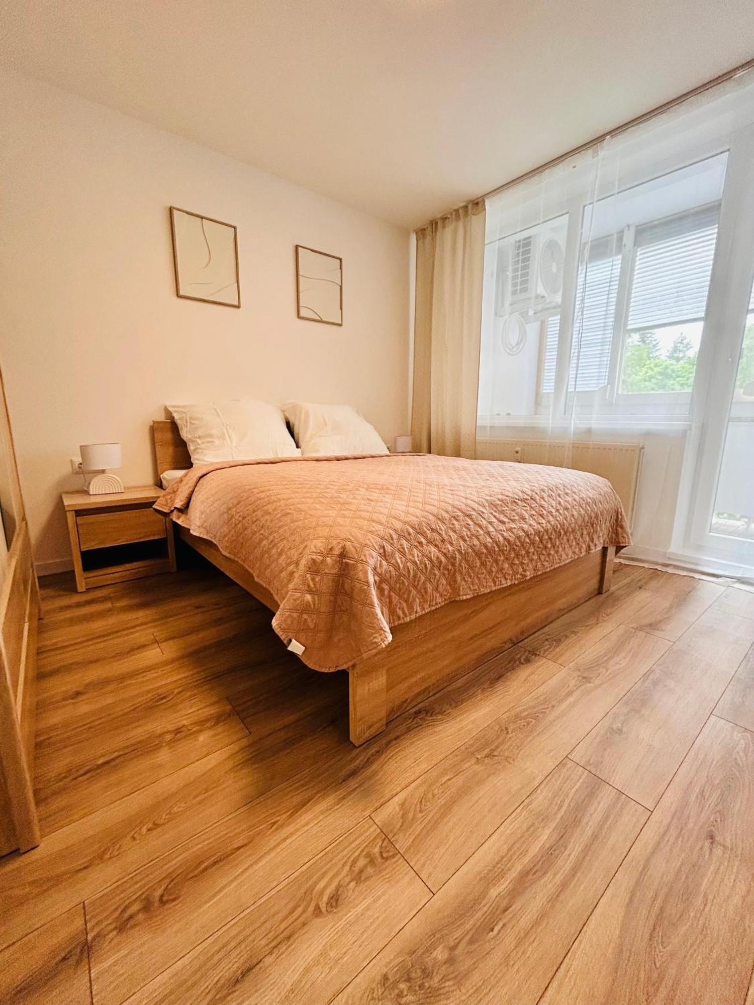 Apartman Novumspot Prešov Екстериор снимка