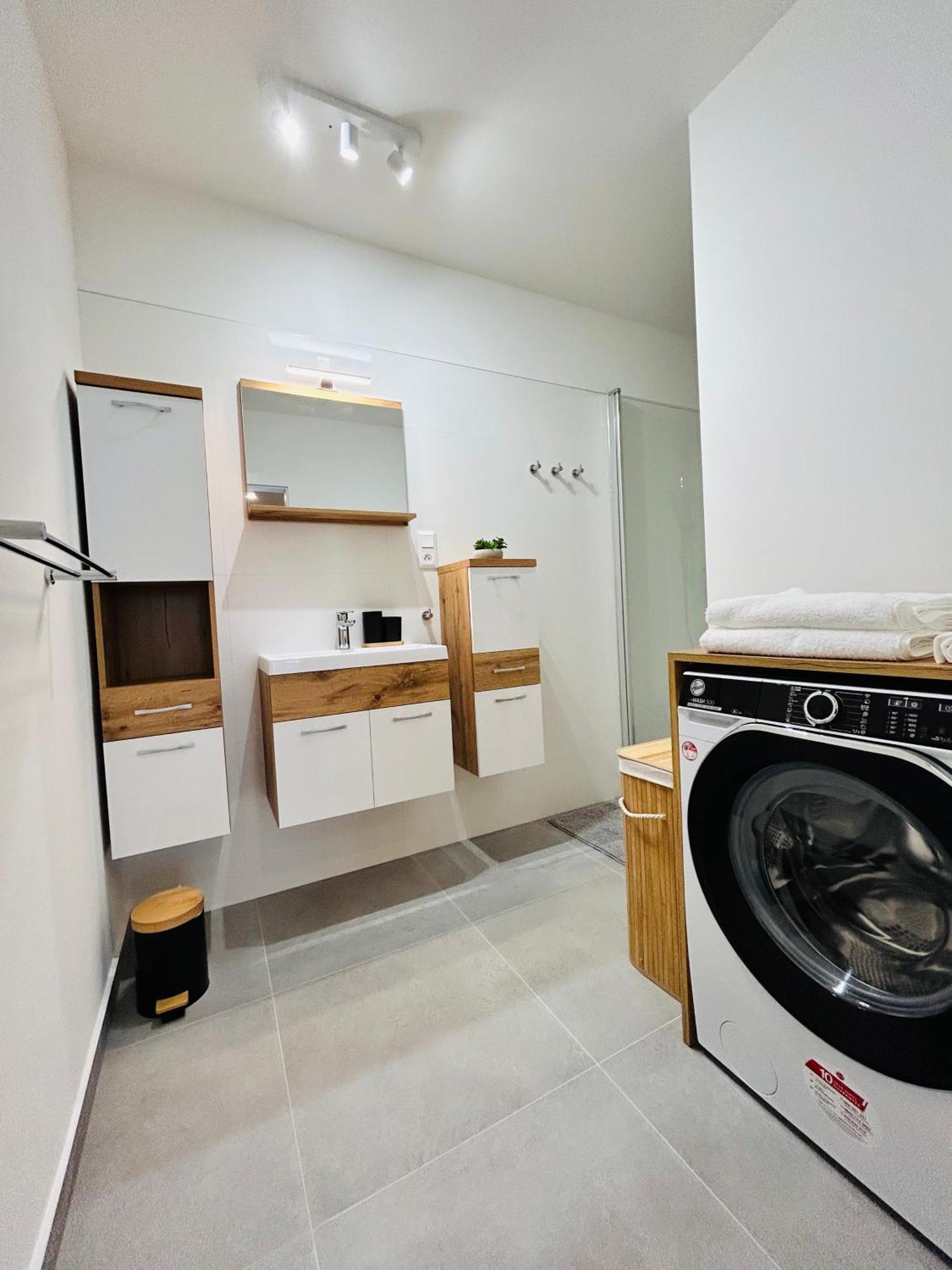 Apartman Novumspot Prešov Екстериор снимка
